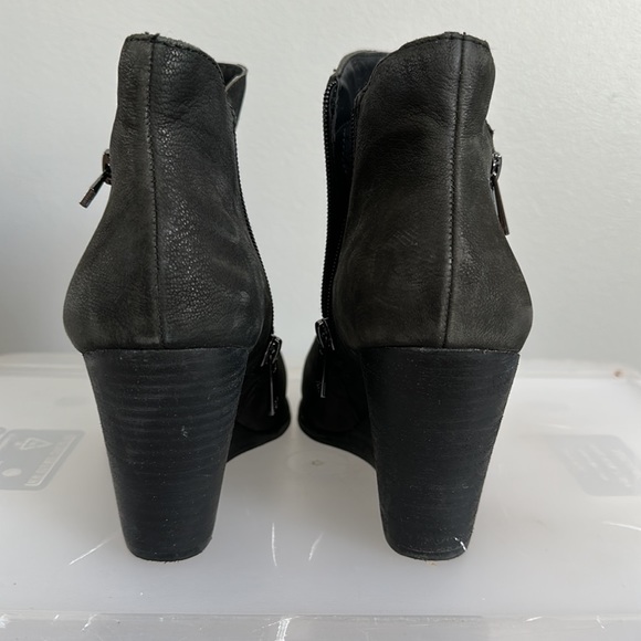 Jessica Simpson Zipper Wedge Booties - Picture 6 of 6